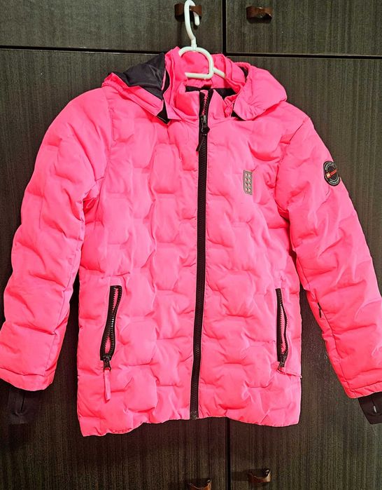 Момичешко зимно яке