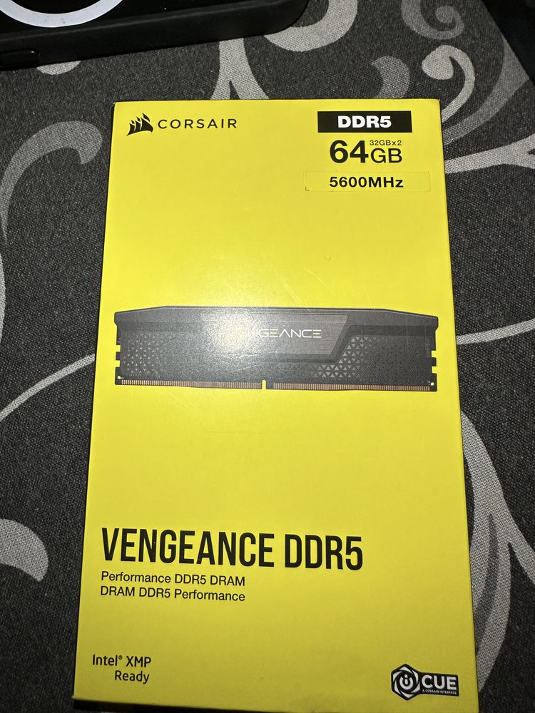 Corsair VENGEANCE 64GB (2x32GB)