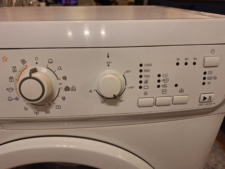 Пералня Електролукс