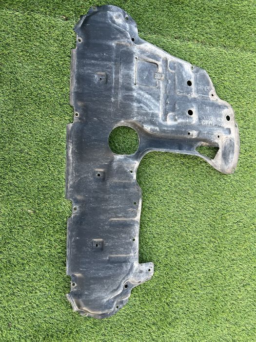 Кора под мотора Rav4 2006 бензин