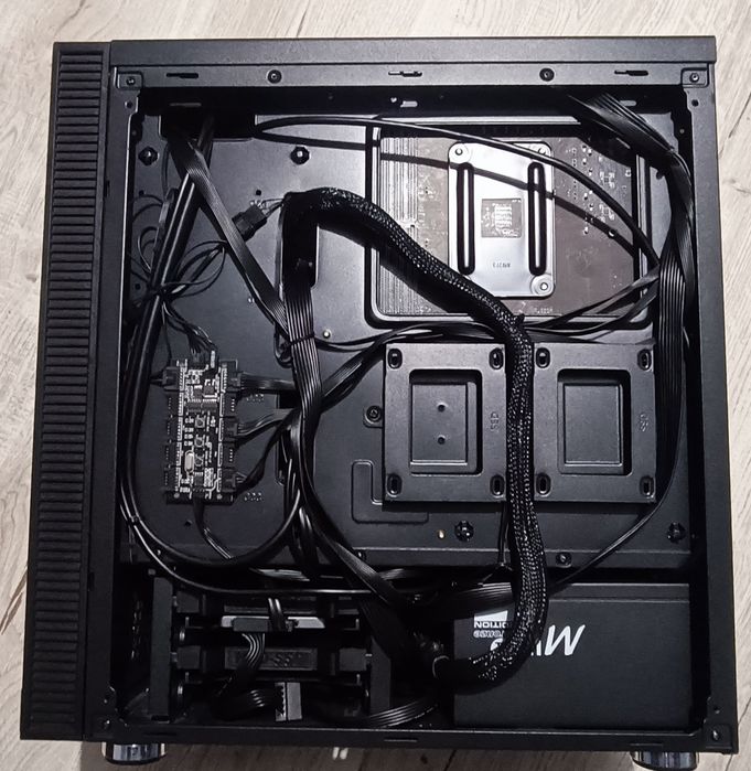 PC gaming Ryzen™ 7 3700x/ RTX 3060 12GB/ 32 Gb RAM/ SSD 240GB/ M2 1TB