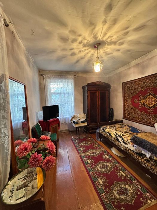 Продается дом, в центре города, 6 комнат