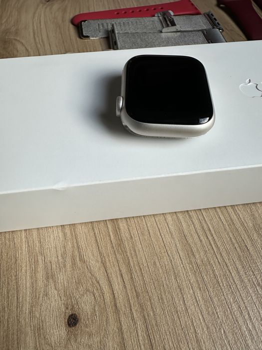 Apple watch series 7  41mm silver