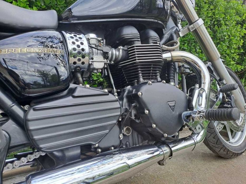 Triumph Speedmaster 865