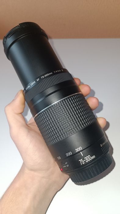Obiectiv Canon EF 75-300 MM f/4-5.6 III USM