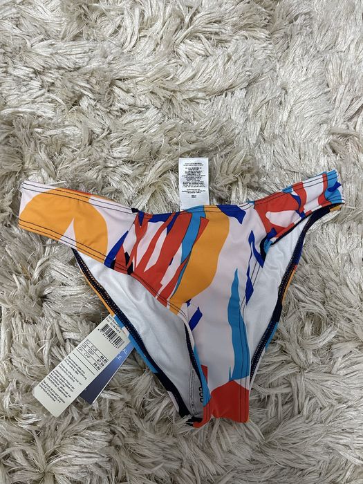 Costum baie Calvin Klein Tommy Hilfiger O’neill la pret redus