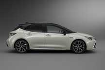 Toyota Corolla Hybrid | Rent A Car