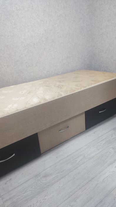 Продам кровать в хорошем состоянии