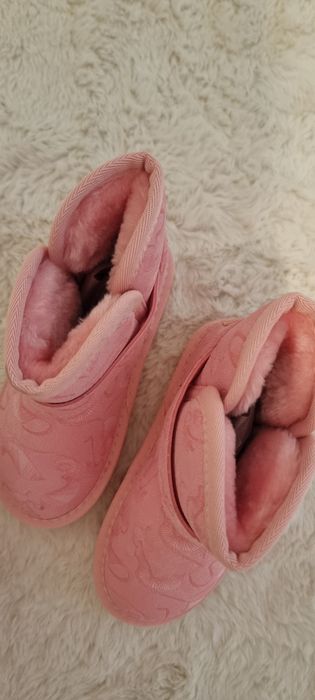 Cizme imblanite nr 28 noi