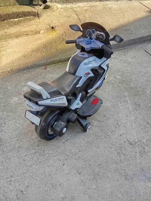 Motocicleta electrica in stare foarte buna