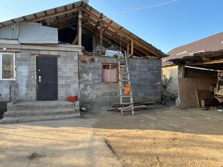 Дом продается срочно торг есть