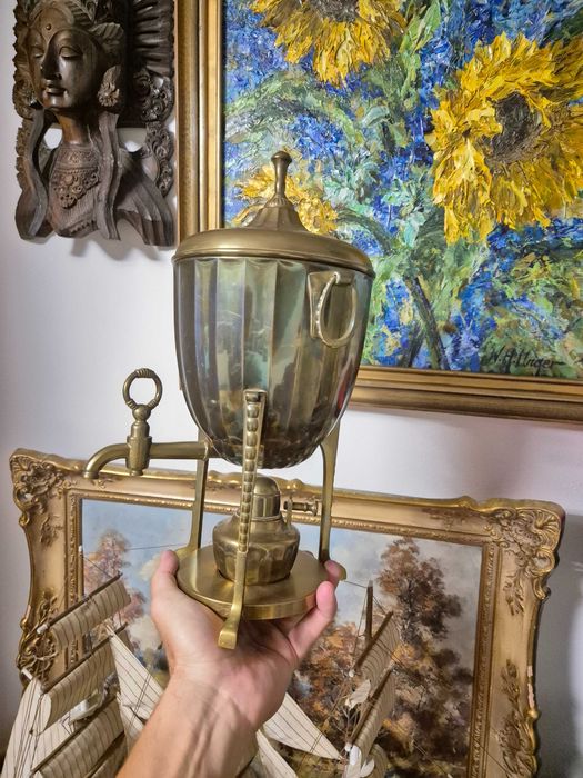 Samovarul.     .rusesc