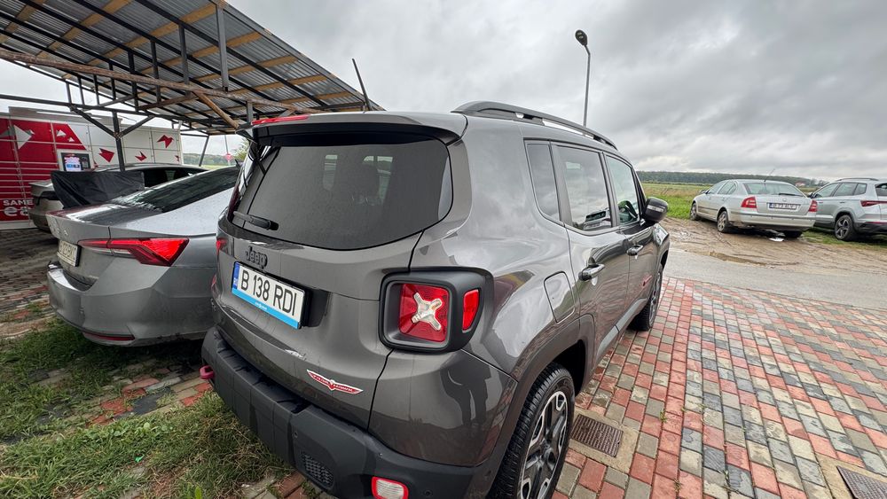 Jeep Renegate Vând/Schimb