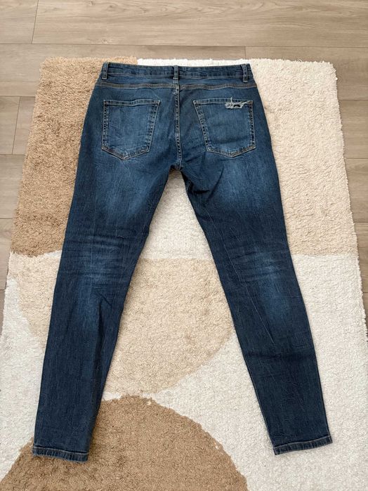 Blugi Barbati Pull & Bear Skinny Fit Marimea 32 -EUR42- cu rupturi
