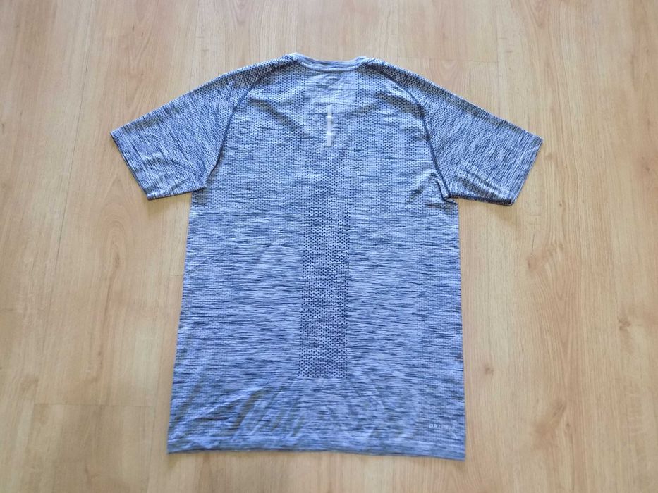 Тениска nike блуза худи потник оригинална спорт фитнес крос мъжка M/L