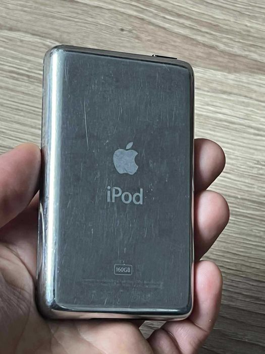 Ipod Classic 7th gen MC297 250gb SSD NOU perfect functional+cablu date