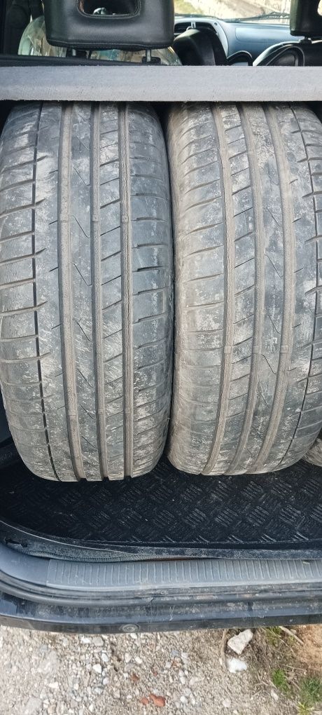 Продавам гуми 235-60-16