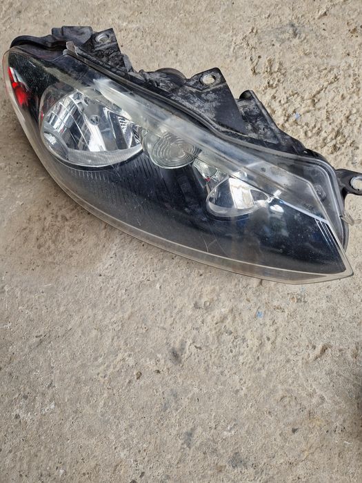 Faruri Volkswagen Golf 6