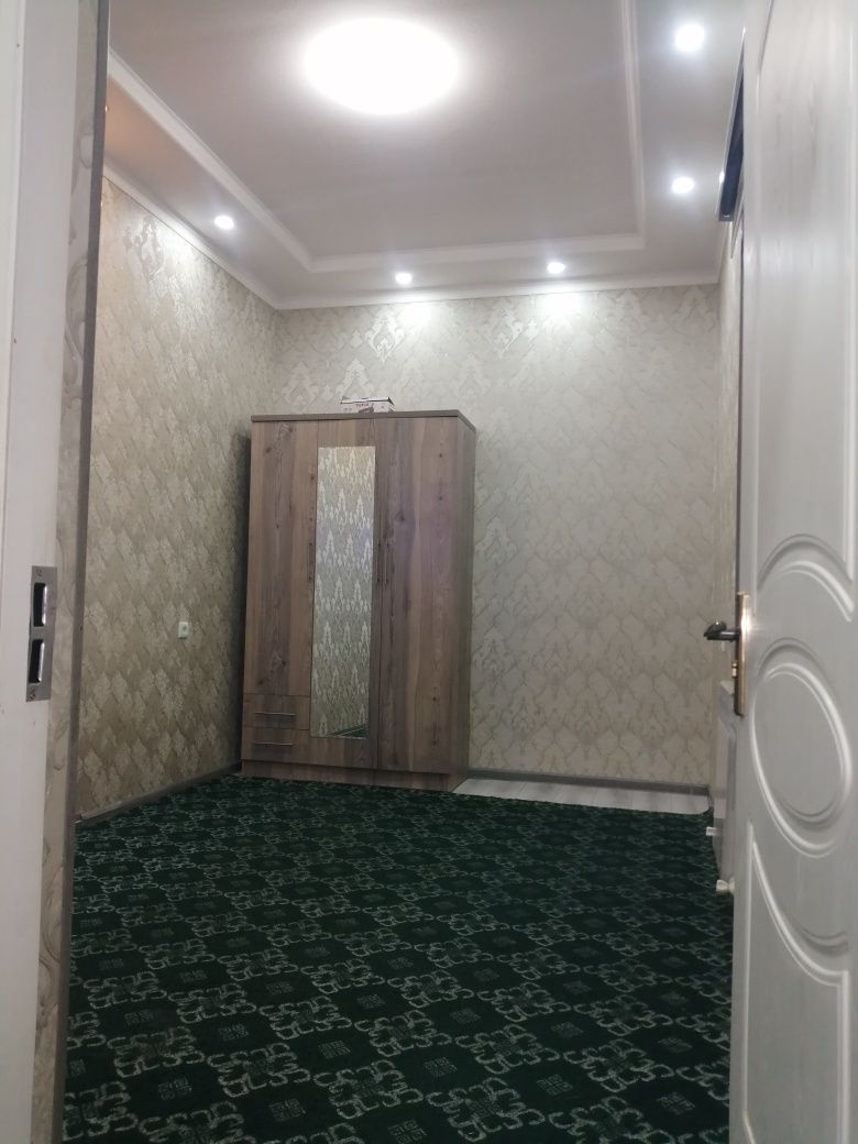 5-kichik daha( piyatida) 2 xonali yangi dom yevro remont