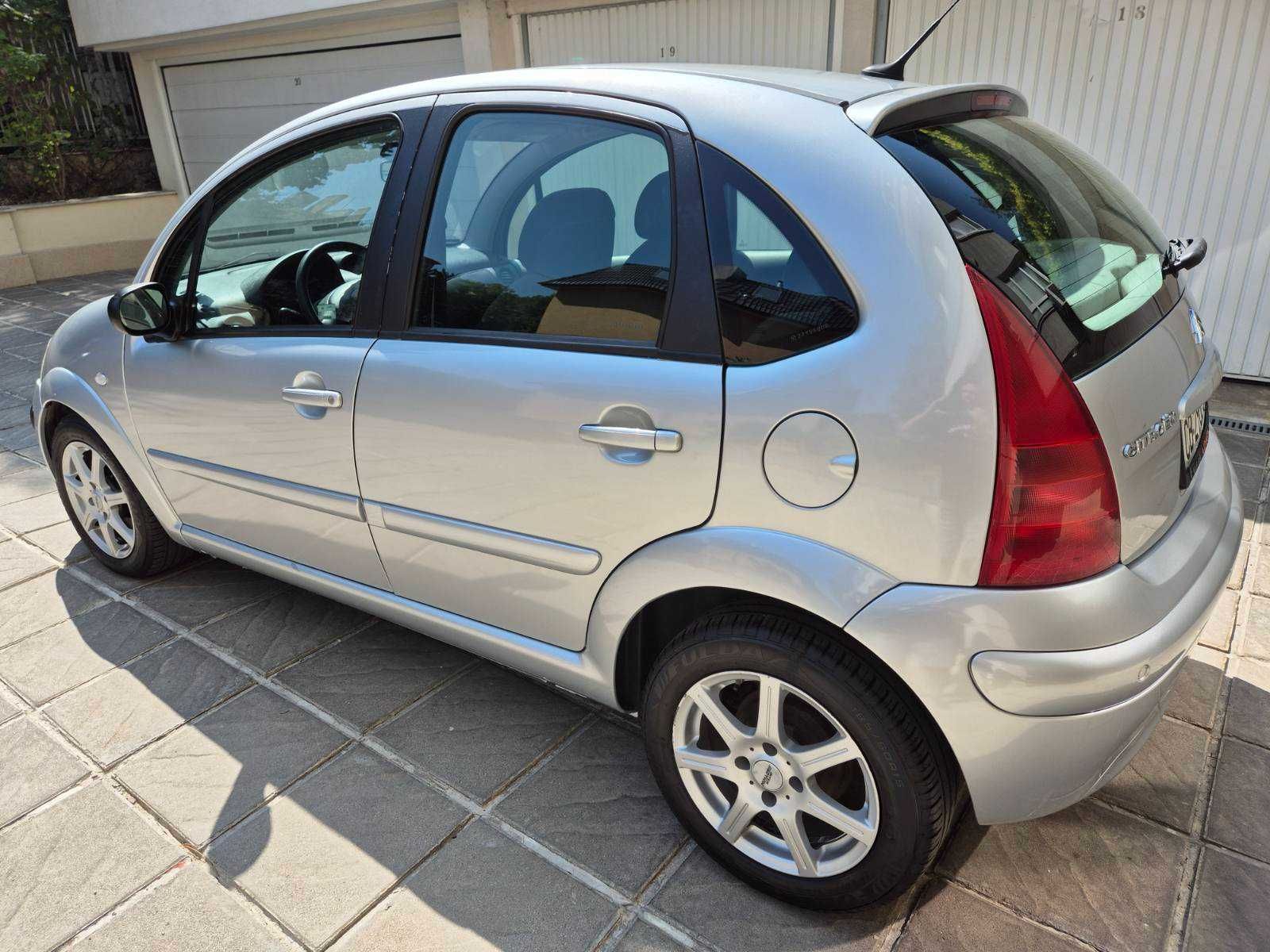 CITROEN C3 2006 г. 1.4 бензин 90 к.с. автоматик