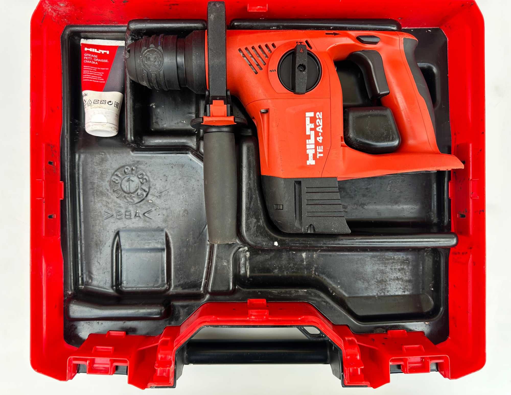 Hilti TE 4-A22 - Акумулаторен перфоратор 22V с куфар!