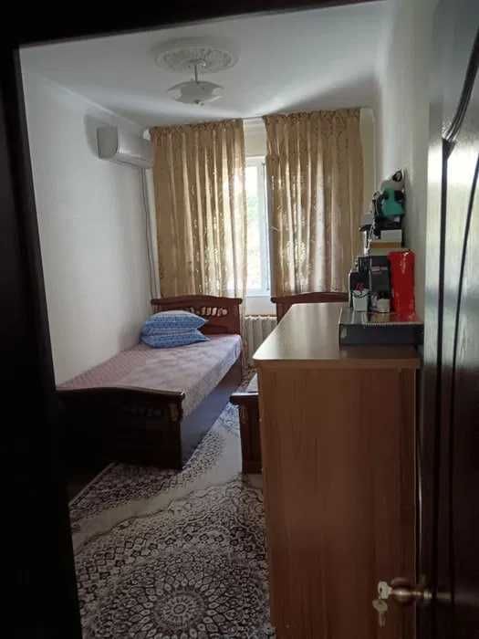 Буз1 Продается квартира ТУРКво Мирзо Улугбек  2/1/5 46м2