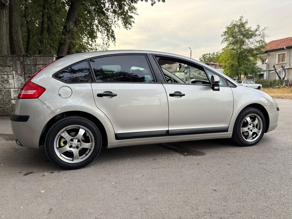 Citroen c4 1.4 .