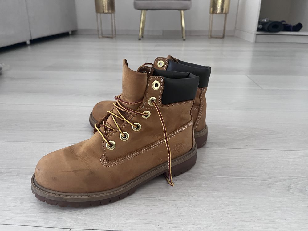 Bocanci Timberland 36, camel