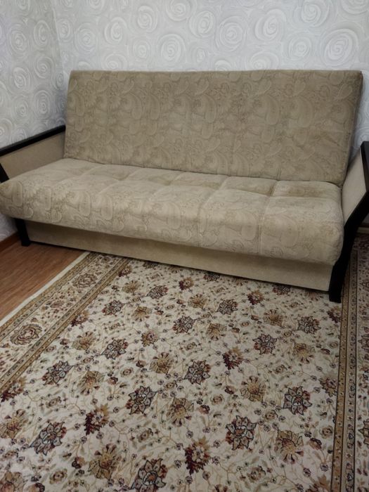 Мягкий гарнитур (три компонента)