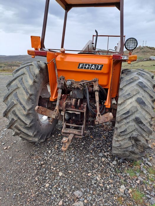 Tractor fiat 780 4x4