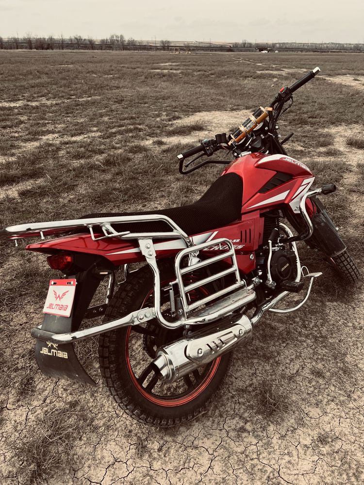 Jelmaia s8 cross
