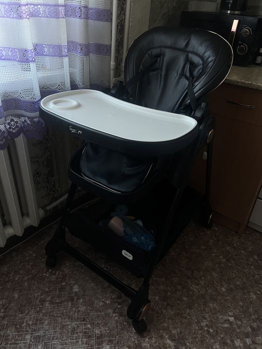 Продам стул для кормления