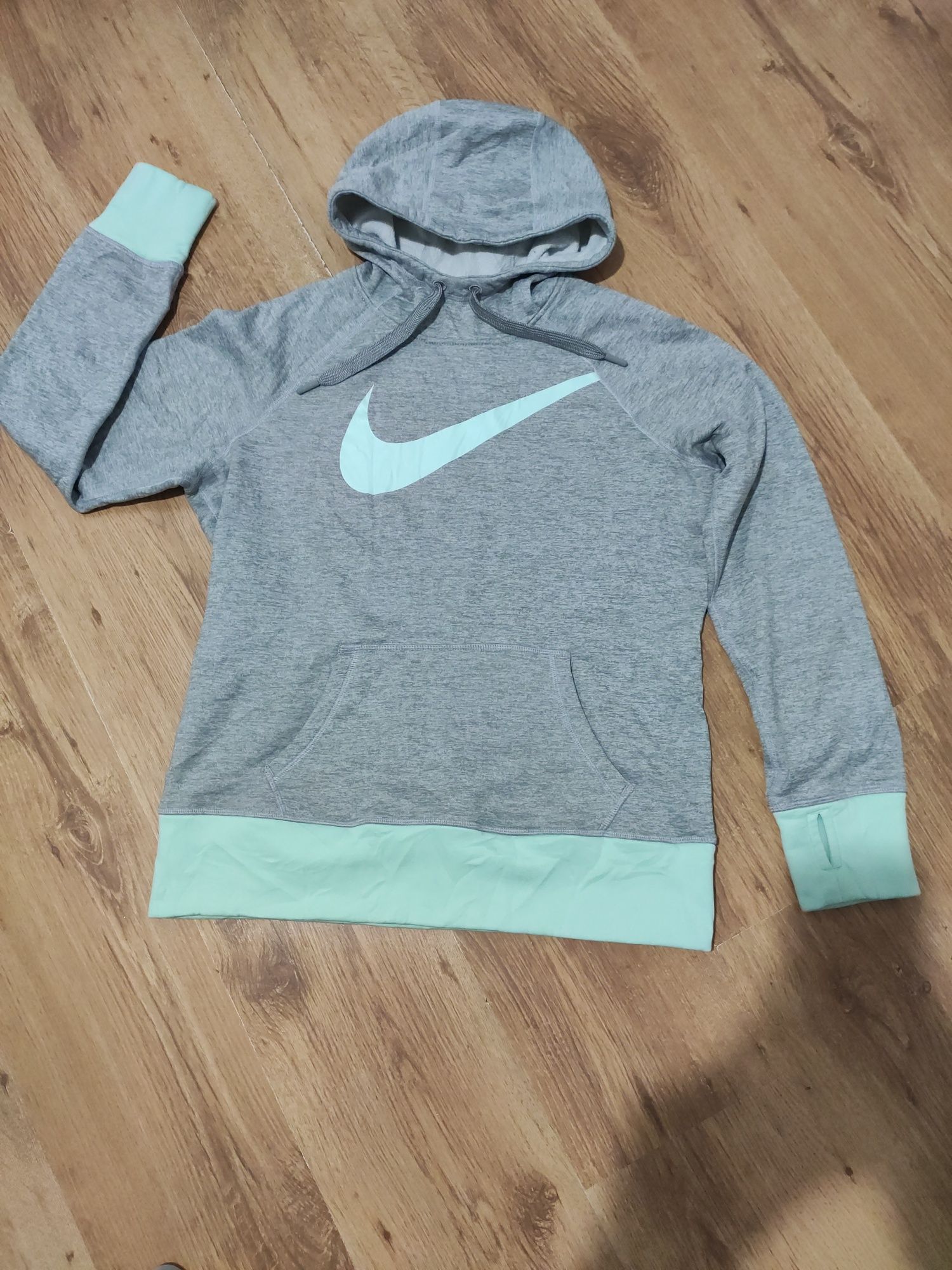 Hanorac damă Nike Therma Fit mărimea M