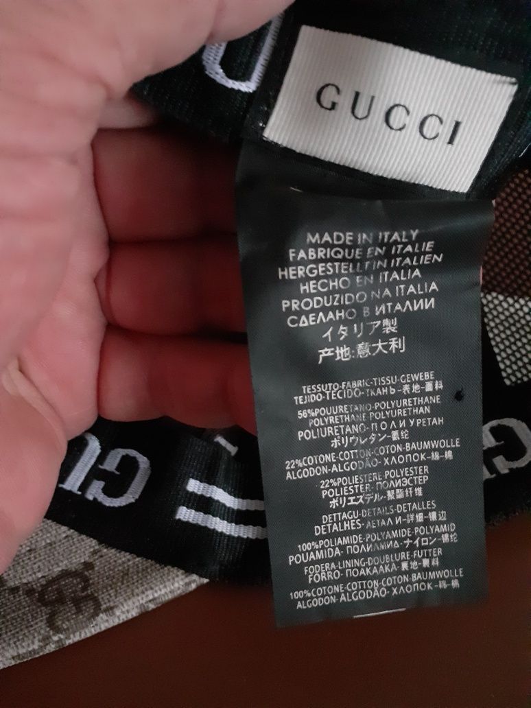 Ptr.tineri/adolescenți,vând șapcă originală GUCCI,Made in Italy