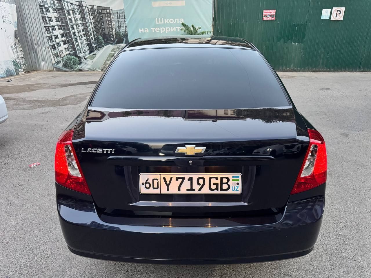 Chevrolet Jentra darkmoon blue