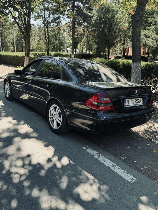 Mercedes w211, e200