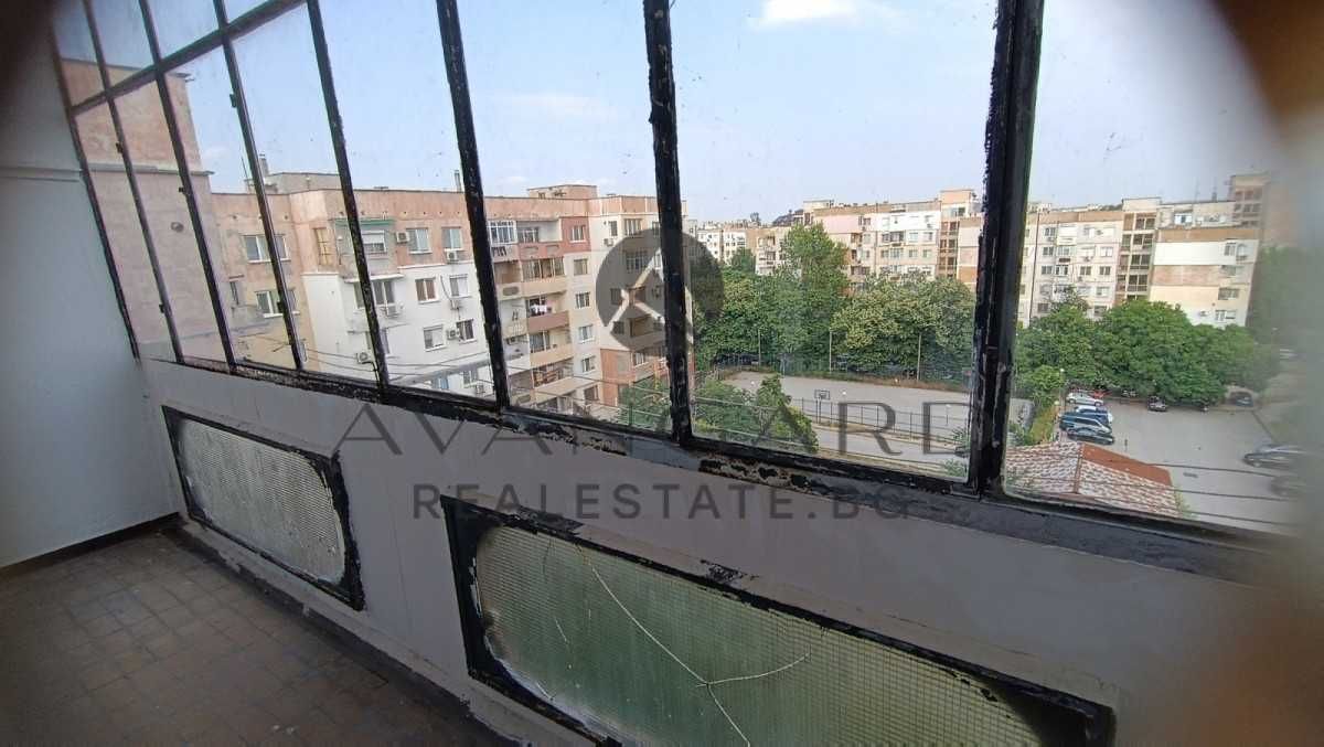 оф.23435 Тристаен с четири отделни стаи / Тракия
