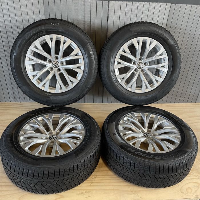 Jante Roți 18 VW Touareg Audi Q7 Q8 Anvelope iarna 255 60 R18