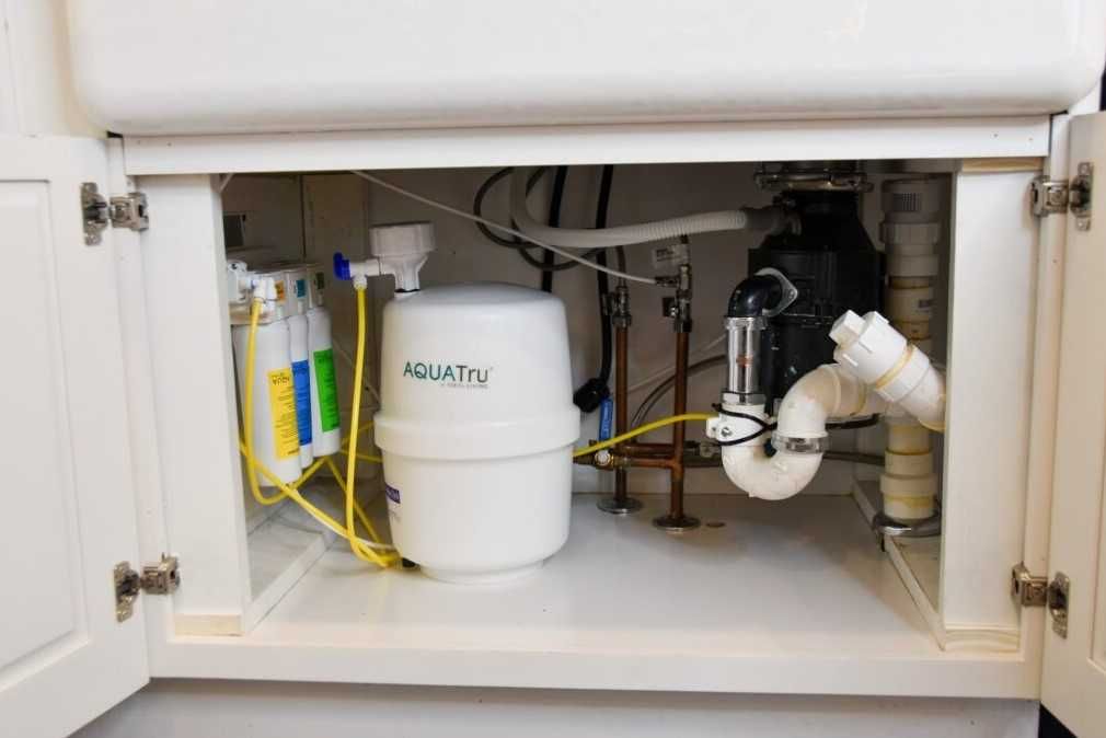 Sistem purificare apa AquaTru Under Sink