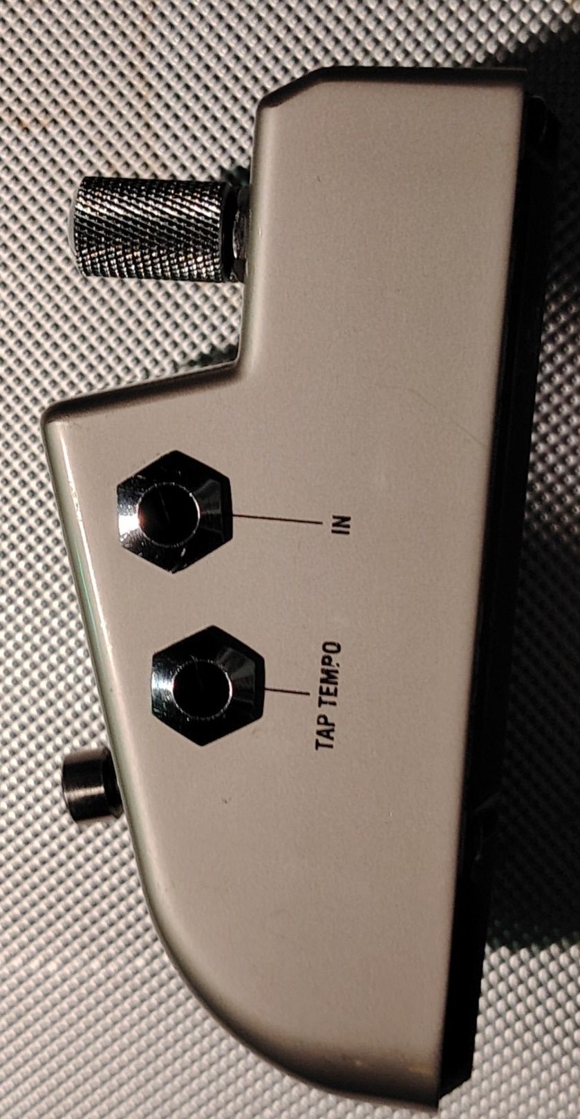 Китарен ефект "Marshall EH-1 Echohead delay".