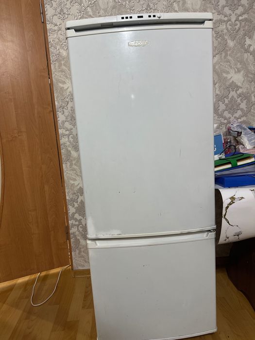 Продается холодильник Бирюса, на запчасти можно