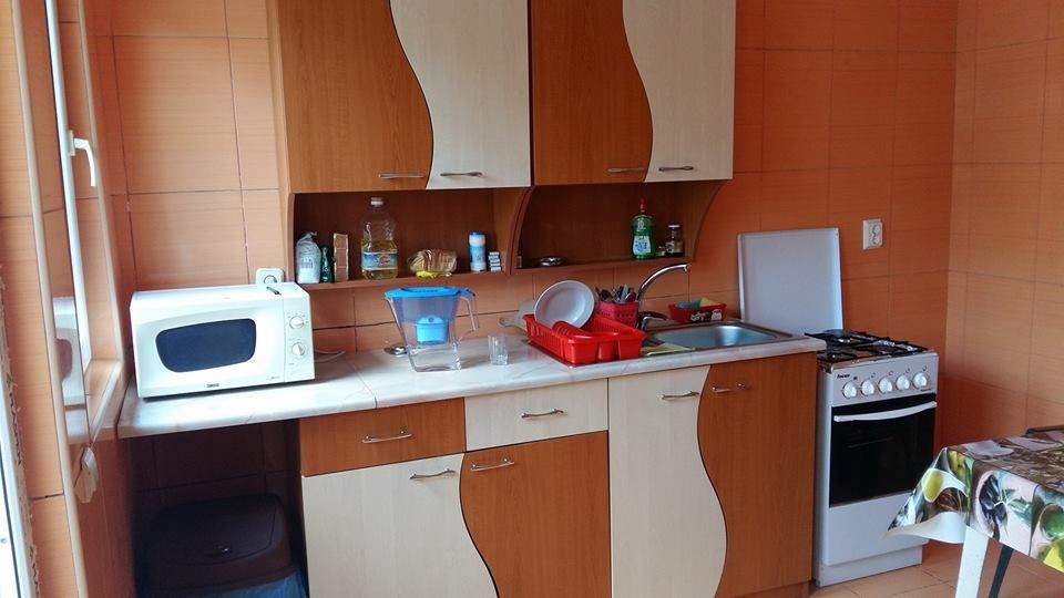 Cazare muncitori in jud Constanta (Techirghiol) foarte aproape de Port