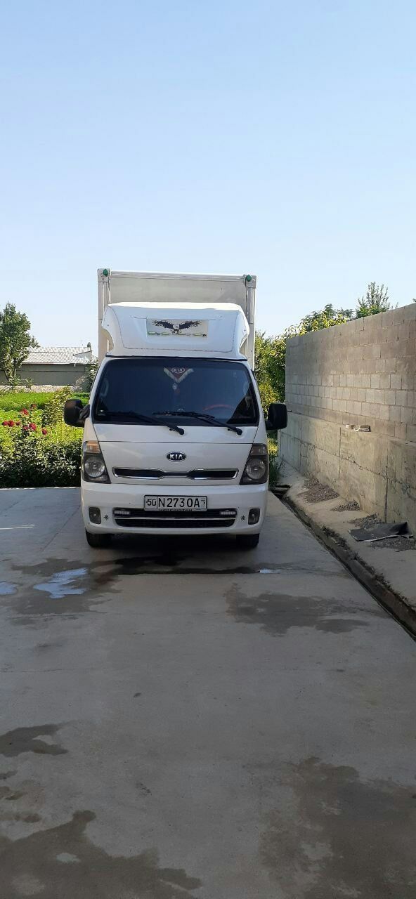 Kia bongo 3 xolati tayor ishga