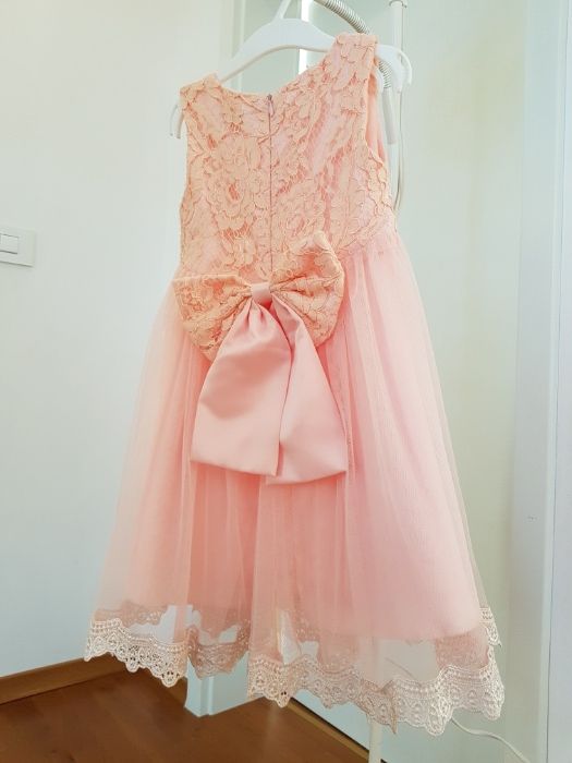 Rochita de ocazie 4-5 ani