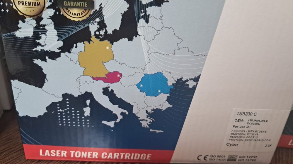 Vând cartușe imprimanta Kyocera