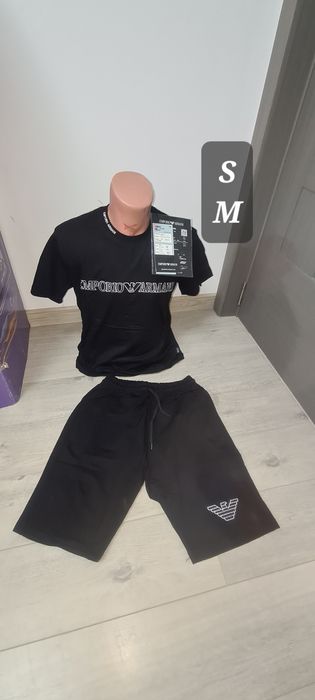 Reducere!! Compleu barbati (tricou+pantaloni scurti)
