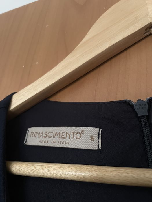 Rinascimento rochie lungă bleumarin purtată o singură dată