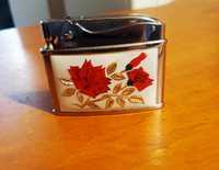 Bricheta  PENGUIN SUPERLATIVE - automatic lighter - ROSES
neutilizata