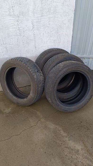 Продам шыны 225-55-R18