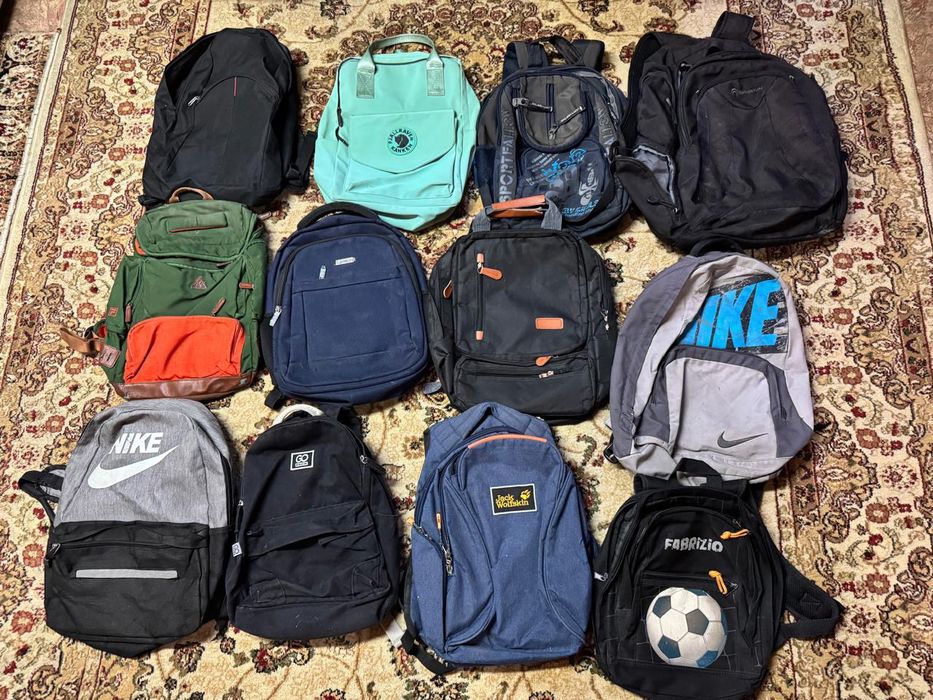 Сумки рюкзаки  .